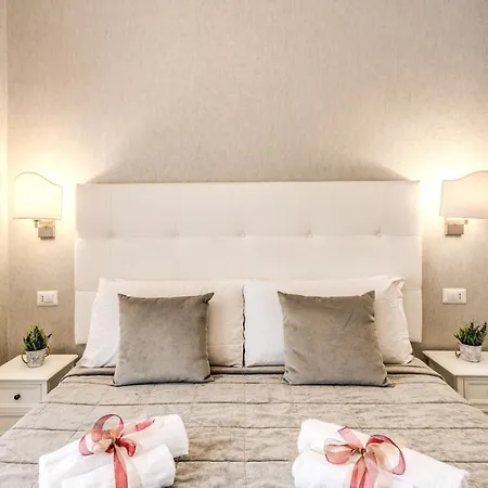 Santamariarooms 3*