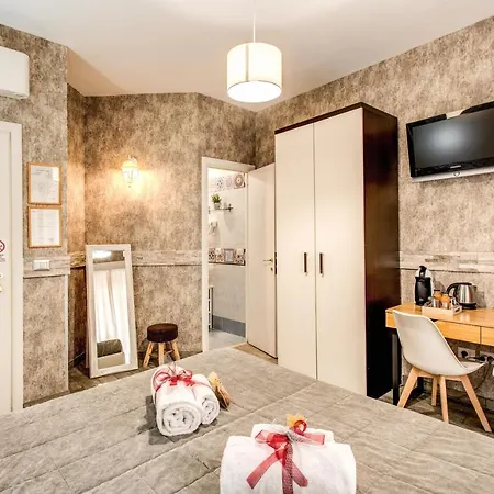 Pensión Santamariarooms Roma