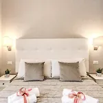 Santamariarooms 3*