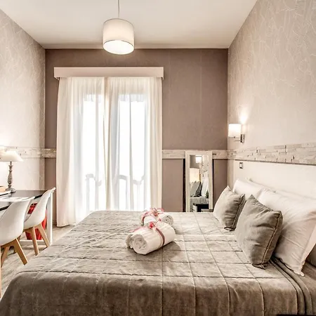 Santamariarooms Гостевой дом 3*